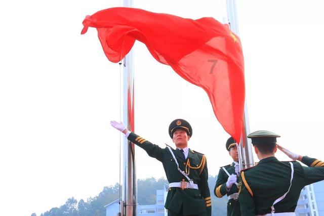 沈严:《如果奔跑是我的人生》解码“中国式母女”的爱与痛