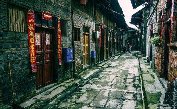 泰山区应急局:严厉打击烟花爆竹领域违法违规行为