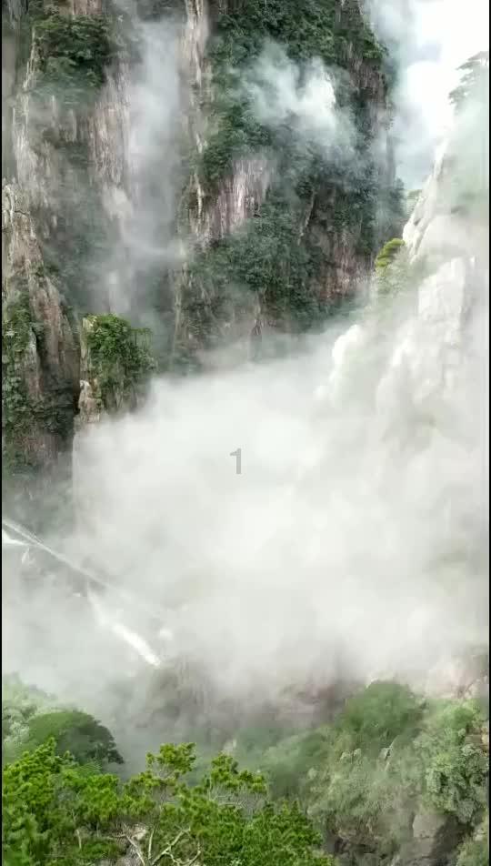 尘埃3